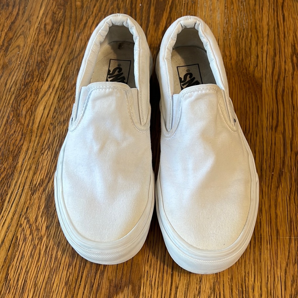 VANS White Slip On Sneakers Sz 8.5